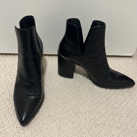 Steve Madden Leather Ankle Boots size 8 - Picture 1 of 4